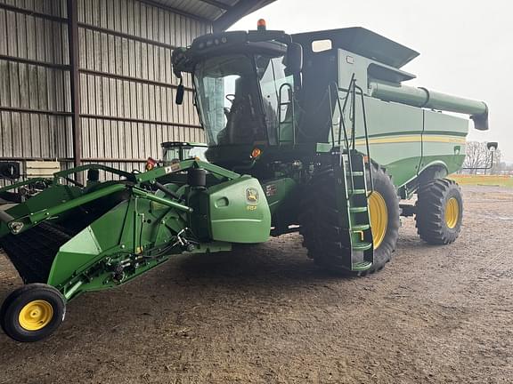 Image of John Deere S660 equipment image 1