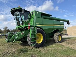 2014 John Deere S660 Image