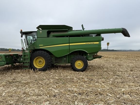 2014 John Deere S660 Equipment Image0
