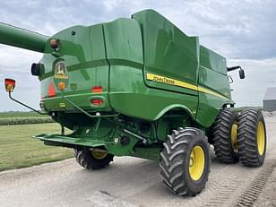 Main image John Deere S660 5