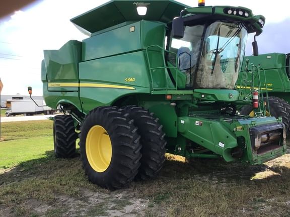 2014 John Deere S660 Equipment Image0