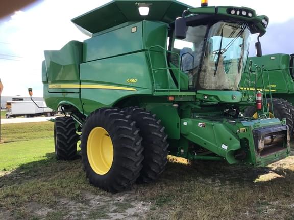Image of John Deere S660 Primary image