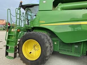 Main image John Deere S660 1