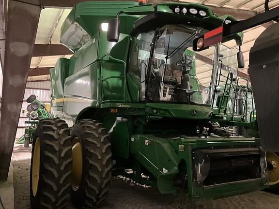 Image of John Deere S660 equipment image 1