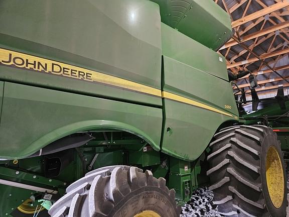 Image of John Deere S660 equipment image 3