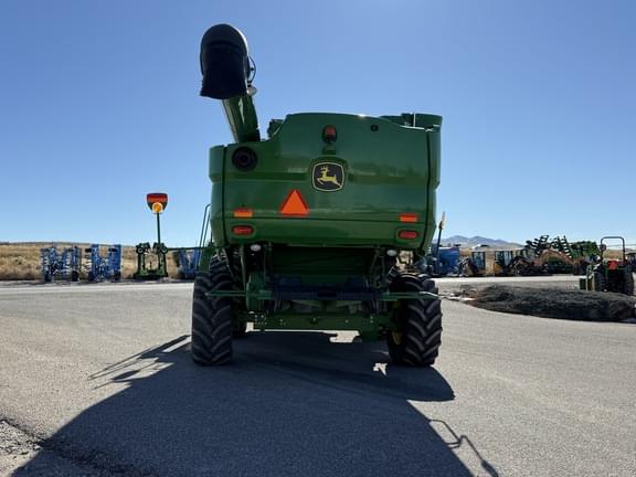 Image of John Deere S660 equipment image 3