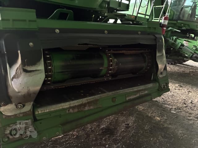 Image of John Deere S660 equipment image 3