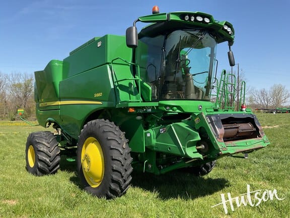Main image John Deere S660