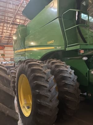 2014 John Deere S660 Image