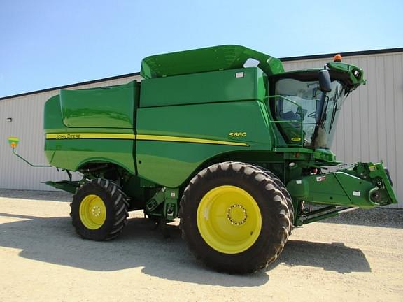 Image of John Deere S660 Primary image