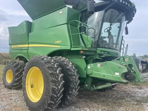 2014 John Deere S660 Image