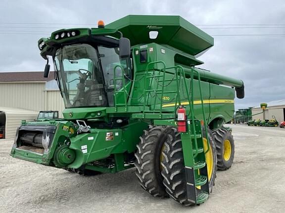 Image of John Deere S670 Primary image