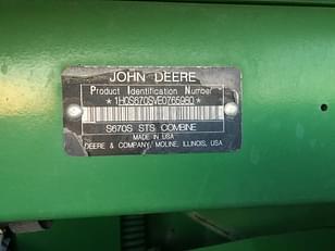 Main image John Deere S670 16