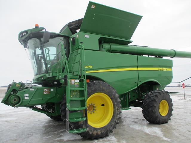 Image of John Deere S670 Primary image