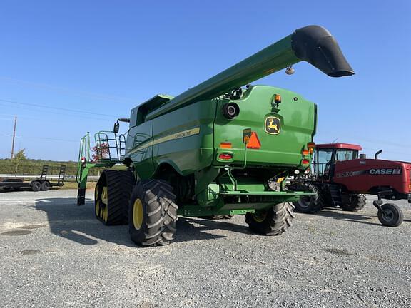 Image of John Deere S670 equipment image 4