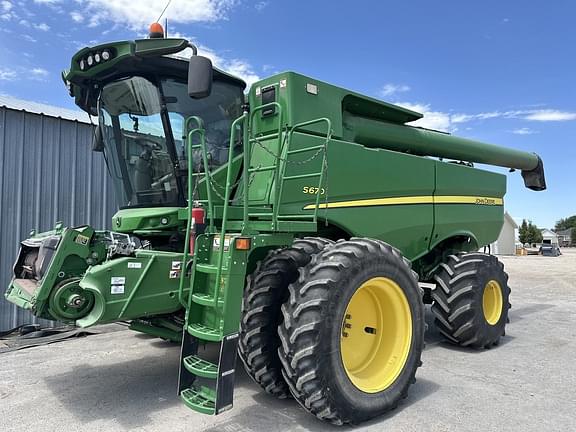 Image of John Deere S670 Primary image