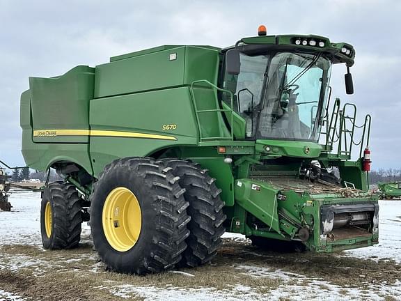 Image of John Deere S670 Primary image