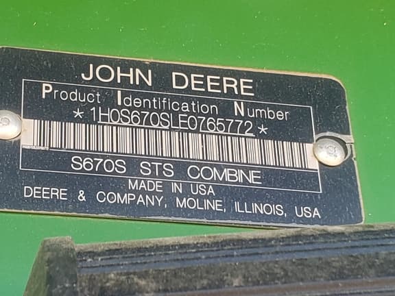 Image of John Deere S670 equipment image 4