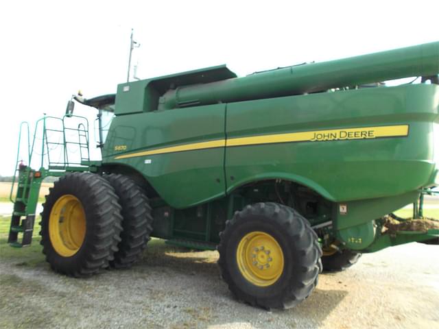 Image of John Deere S670 equipment image 3