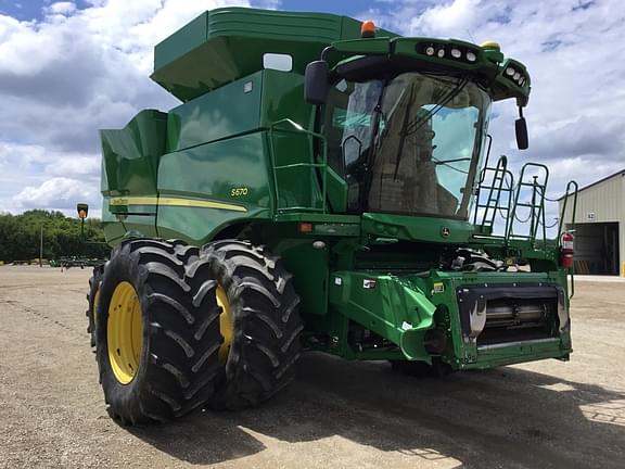 Image of John Deere S670 equipment image 1