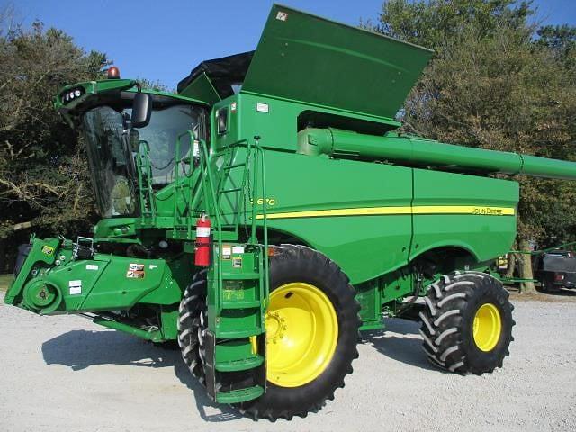 Image of John Deere S670 Primary image