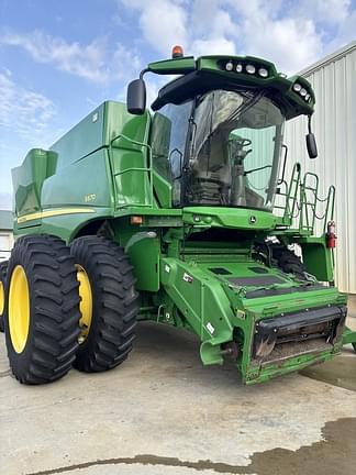 Image of John Deere S670 Primary image