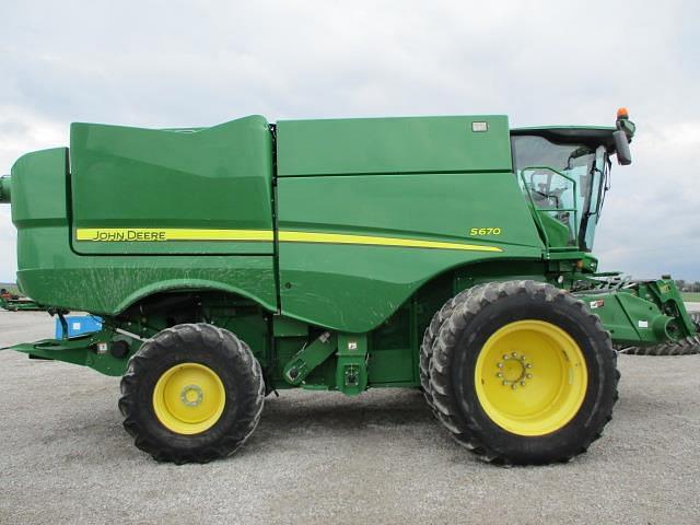 Image of John Deere S670 equipment image 3