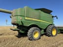 2014 John Deere S670 Image