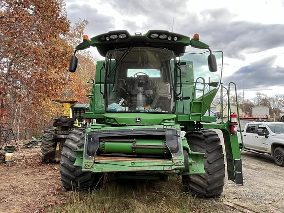 Image of John Deere S670 equipment image 4