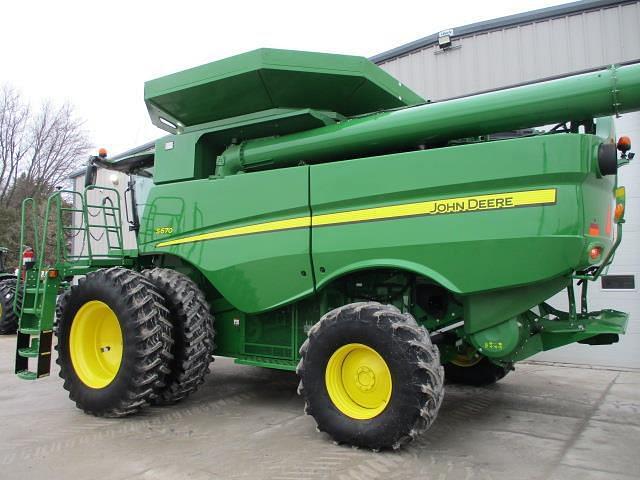 Image of John Deere S670 equipment image 4