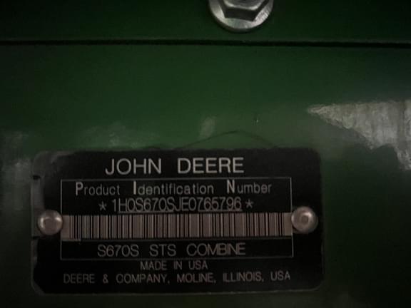 Image of John Deere S670 equipment image 3