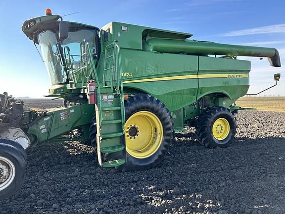 Image of John Deere S670 Primary image