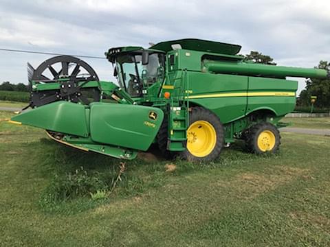 Image of John Deere S670 Primary image