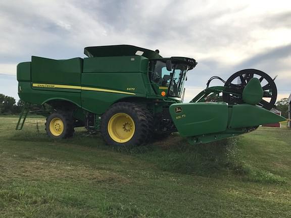 Image of John Deere S670 equipment image 1