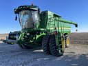 2014 John Deere S670 Image