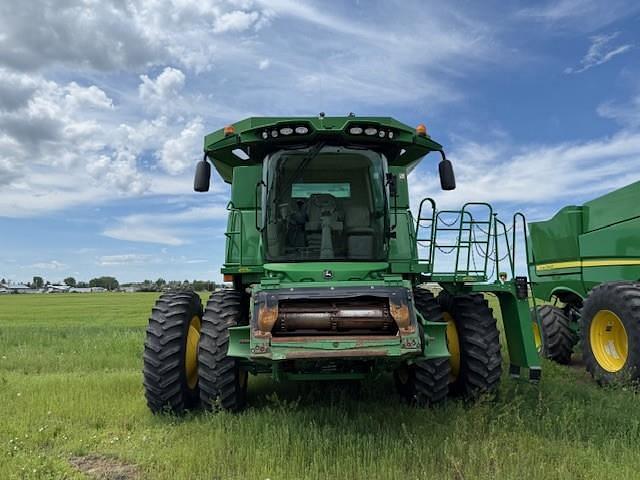 Image of John Deere S670 equipment image 3