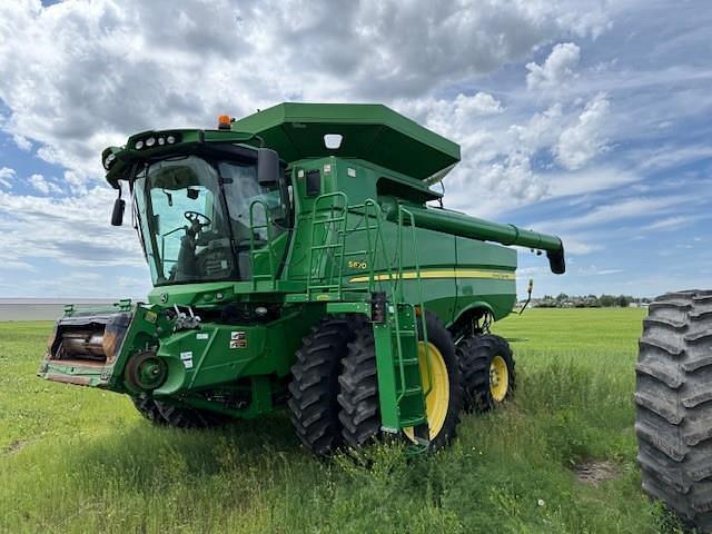 Image of John Deere S670 Primary image