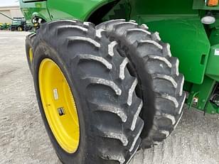 Main image John Deere S670 8