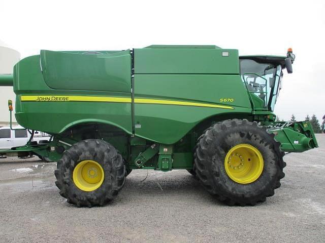 Image of John Deere S670 equipment image 3