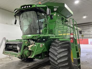 Main image John Deere S670