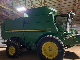 2014 John Deere S670 Equipment Image0