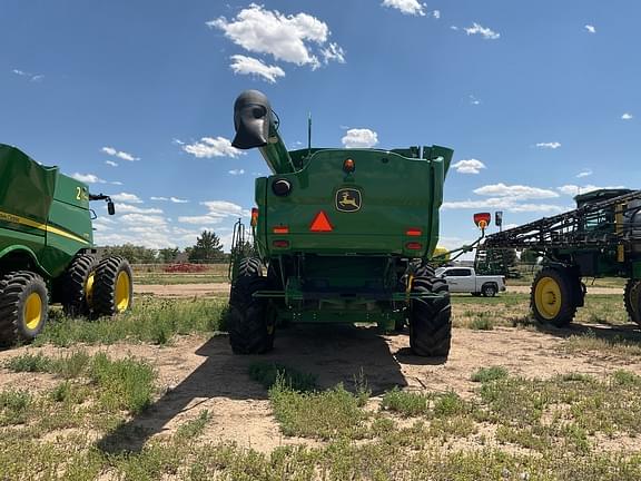 Image of John Deere S670 equipment image 4