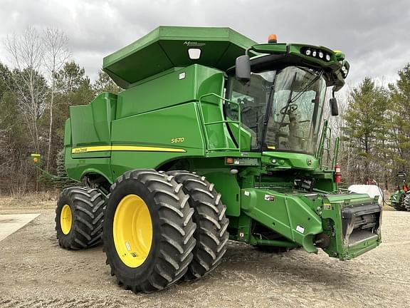 Image of John Deere S670 Primary image