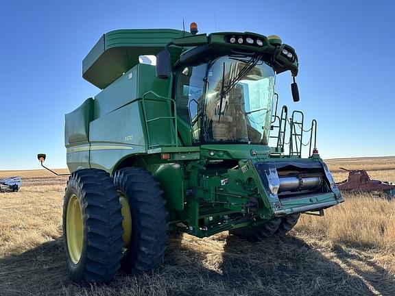 Image of John Deere S670 Primary image