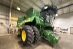 2014 John Deere S670 Image