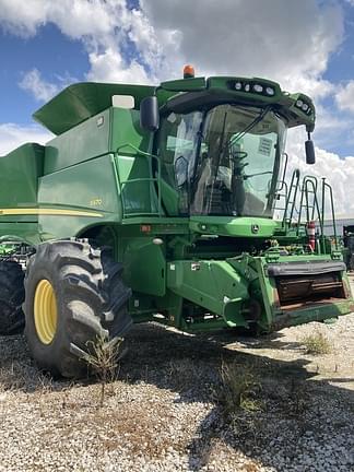 Image of John Deere S670 equipment image 2