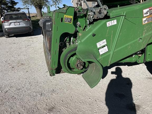 Image of John Deere S670 equipment image 1