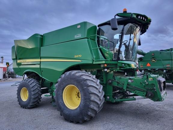 Image of John Deere S670 Primary image