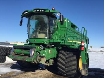 Main image John Deere S670