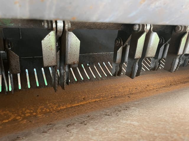 Image of John Deere S670 equipment image 3